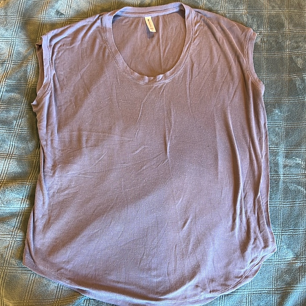 ATHLETA TShirt